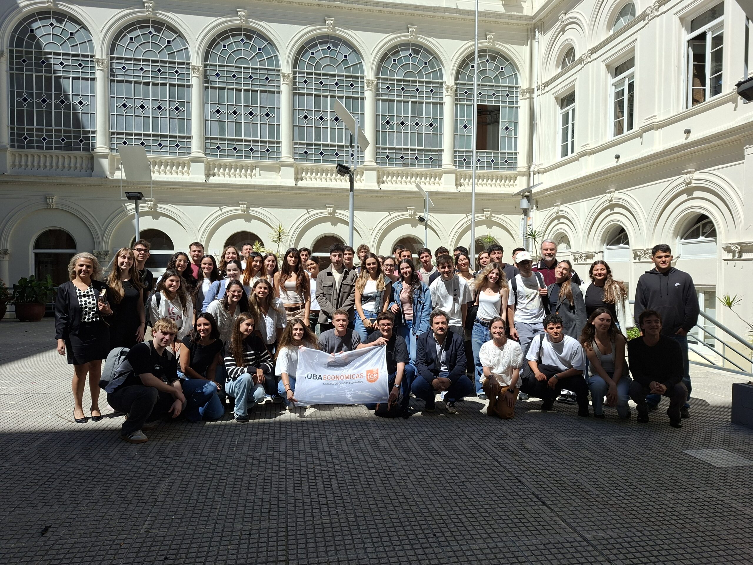 Rumbo a Universidades del mundo: despedida a nuestros Embajadores FCE