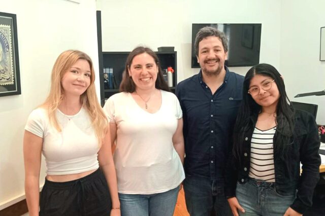 Estudiantes internacionales compartieron sus experiencias de intercambio en la FCE