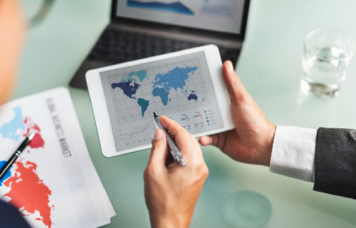 Maestría y Esp. en Gestión Empresaria de Negocios Internacionales | Compartimos la experiencia de una alumna y una graduada
